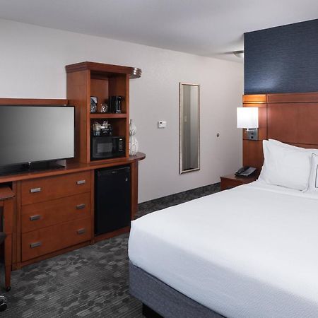 Courtyard By Marriott Austin Parmer Tech Ridge ภายนอก รูปภาพ